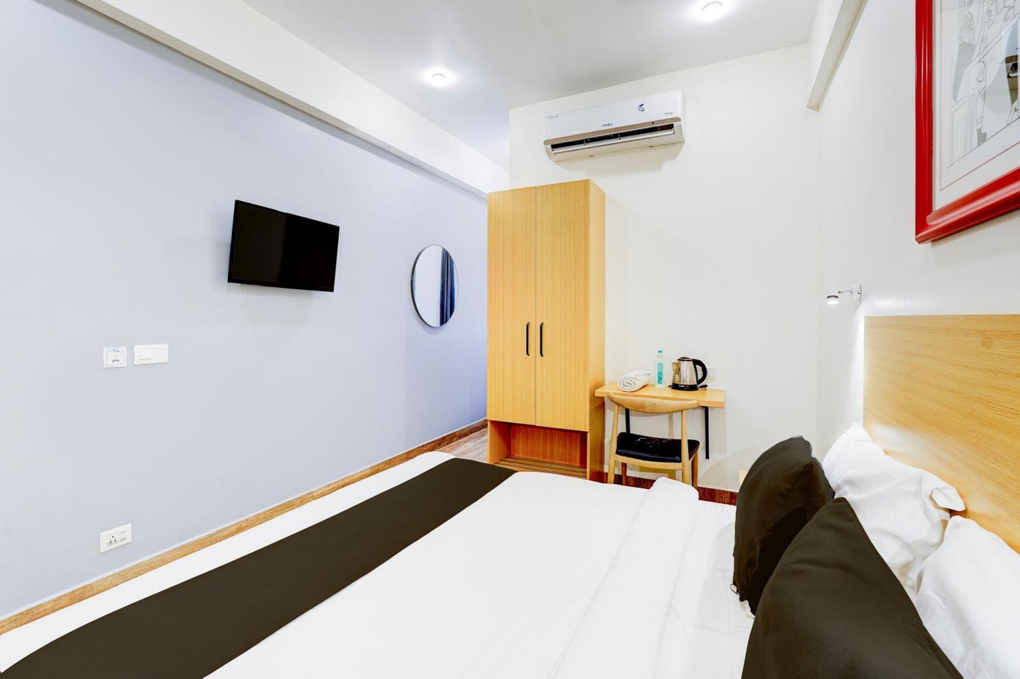 Super Townhouse Tirupati Exterior foto