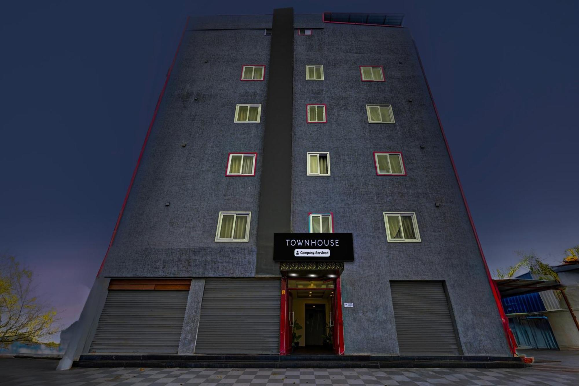 Super Townhouse Tirupati Exterior foto