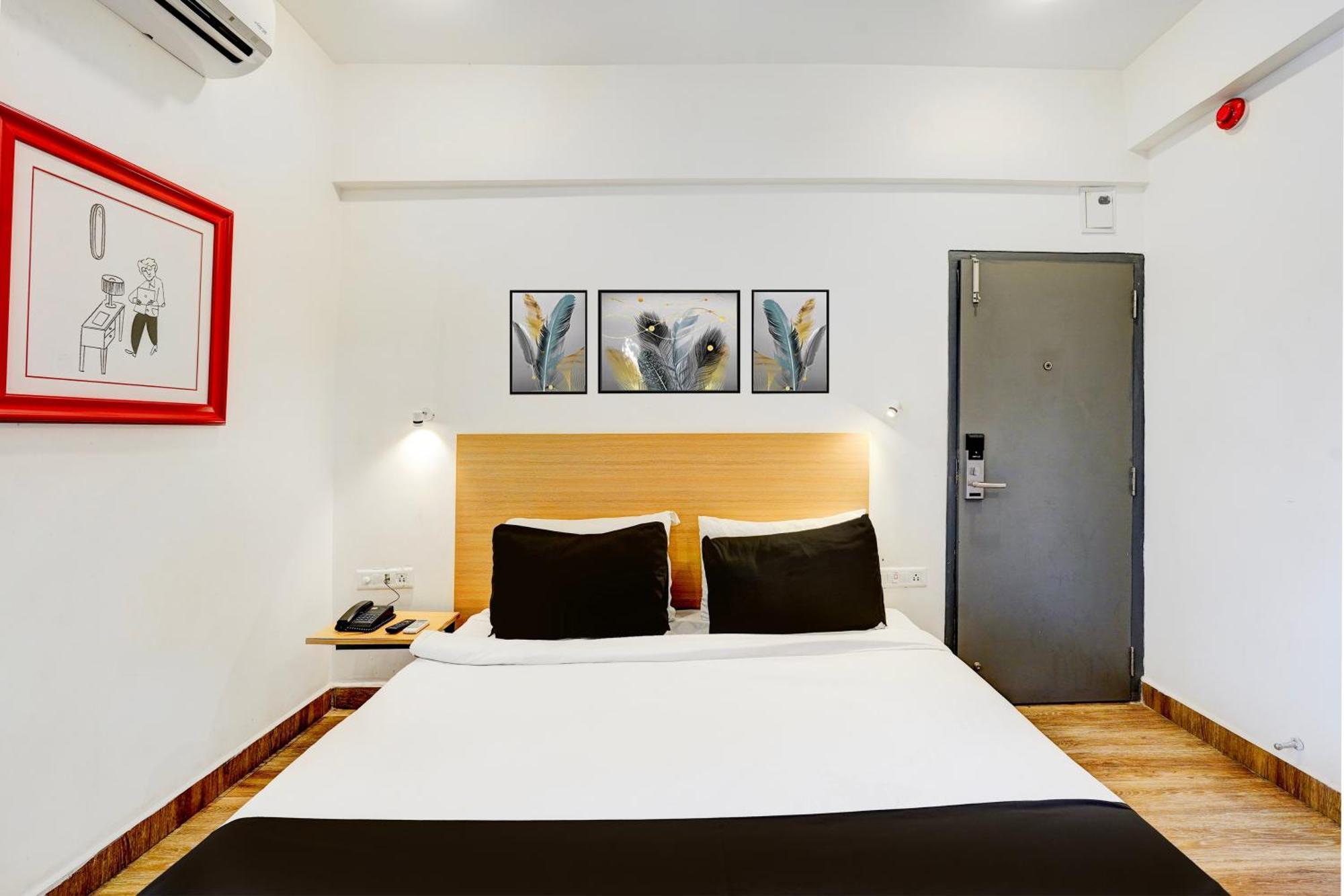 Super Townhouse Tirupati Exterior foto